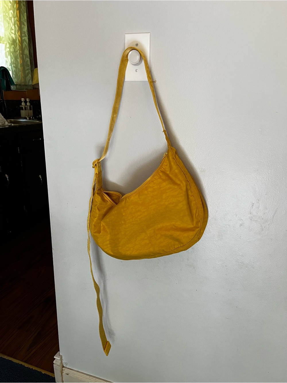 Baggu Sunflower Medium Crescent